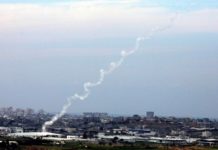Two Kassam rockets head toward Israel shortly after they are fired by Palestinians in Gaza. (file photo: Edi Israel/Flash90)